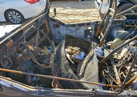 1991 Jeep Wrangler / Yj S from USA, damaged, VIN 2J4FY19P9MJ126029